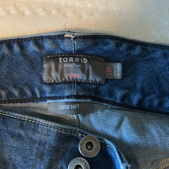 Torrid Jeggings - Picture 3 of 3
